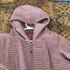 Lululemon sweatshirt scuba